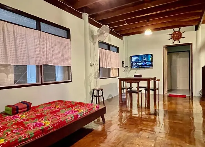 Lamduan House Whole House - 3br - Experience Temple And Canal Life