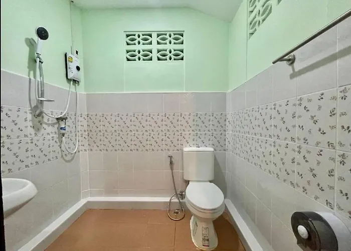 Gasthof Lamduan House Whole House - 3br - Experience Temple And Canal Life Bangkok