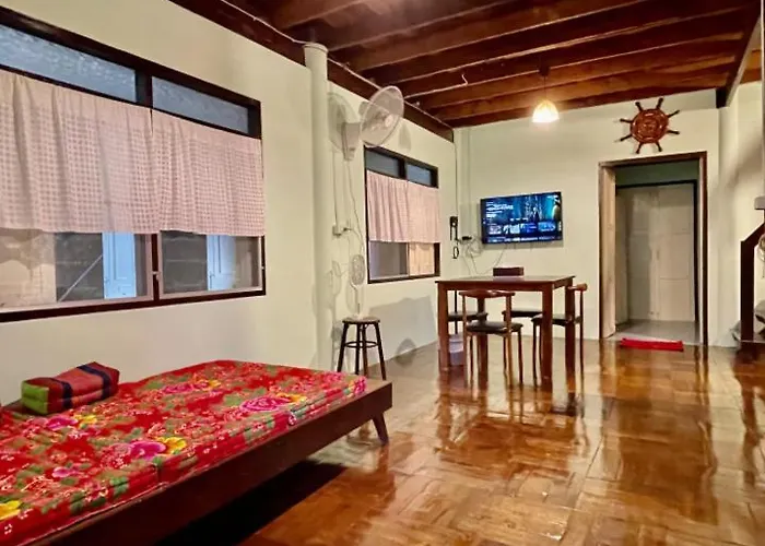 Gasthof Lamduan House Whole House - 3br - Experience Temple And Canal Life Bangkok